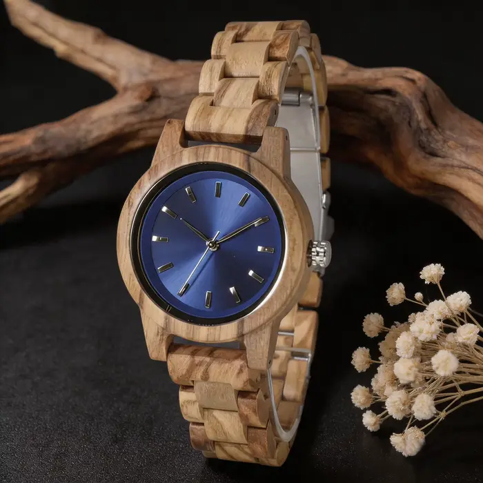 Montre en bois pour femme avec bracelet entièrement en bois