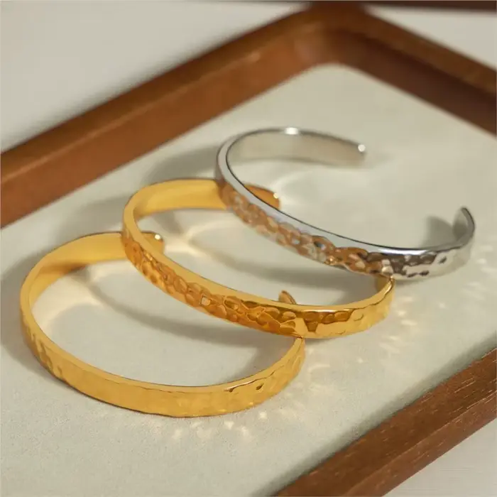 Bracelets classiques