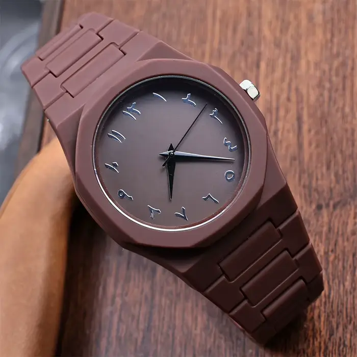 Montre pour hommes moderne minimaliste tout noir
