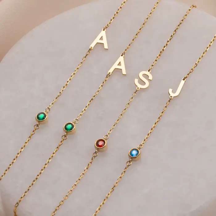 Bracelet en pierre de naissance initiale