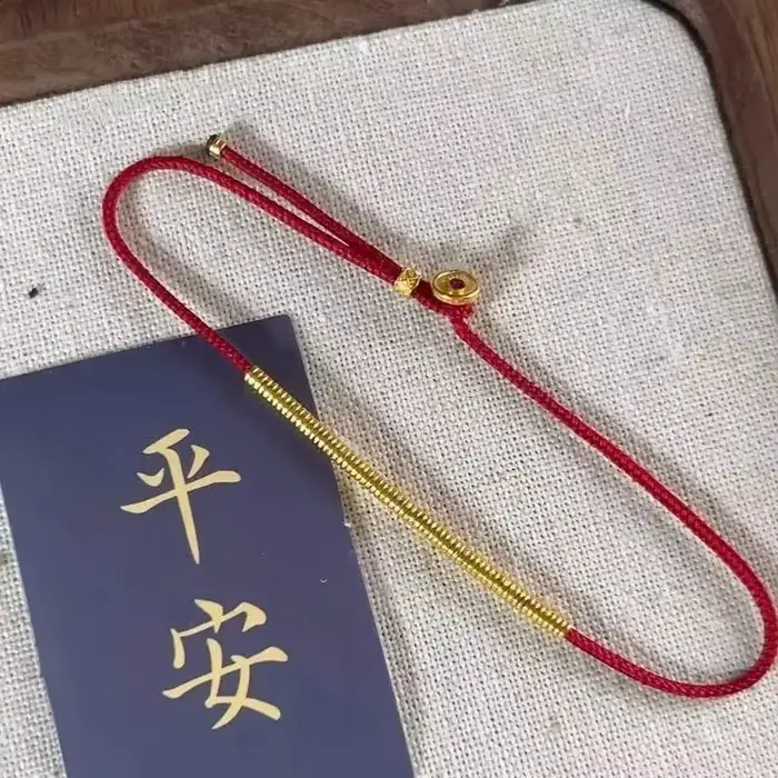 Bracelets de bénédiction en corde rouge avec perles rondes couleur or pour femmes