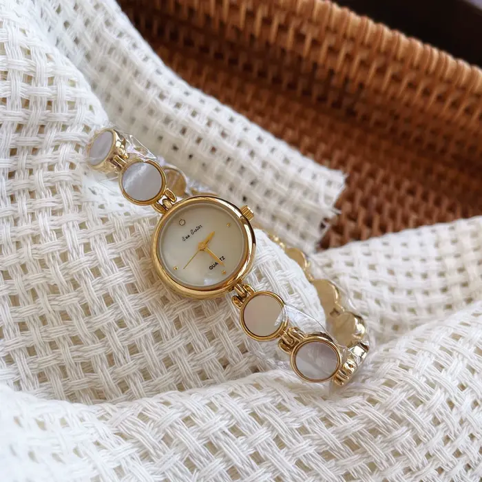 Nouvelle montre pour femme