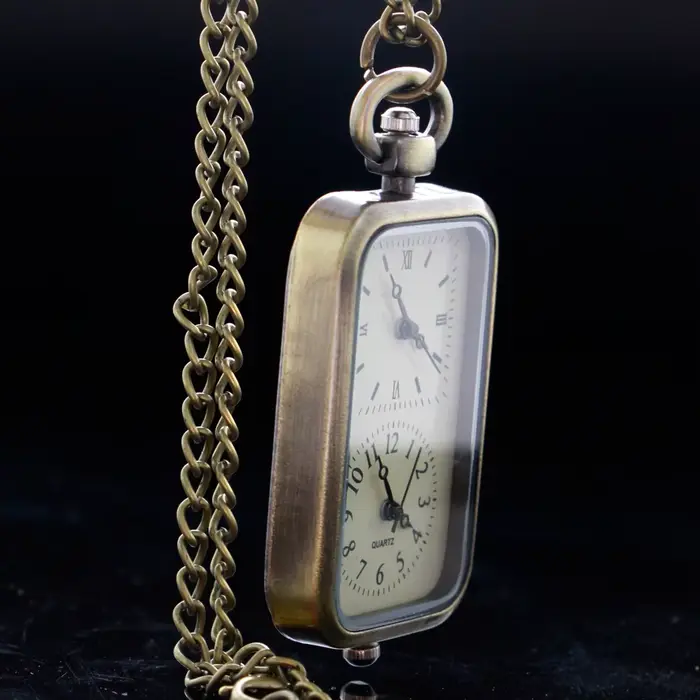Montres de poche rectangulaires au Design bilingue