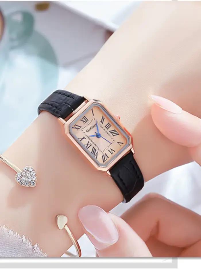 Montre pour femme rétro romain bleu aiguille échelle conception montre carrée à la mode montre à Qua