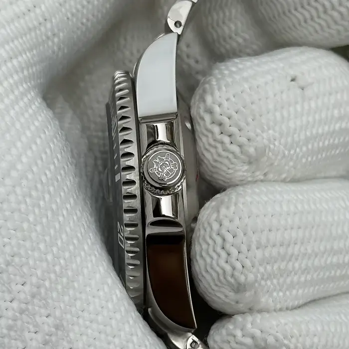 Montre sport Steeldive SD1953C acier inoxydable automatique plongeur résistante à l'eau pour homme océan exploration montre automatique plongée montre plongeur montres hommes montres plongeurs montres automatiques montres plongeurs hommes montres sportives montres sportives hommes montres sportives