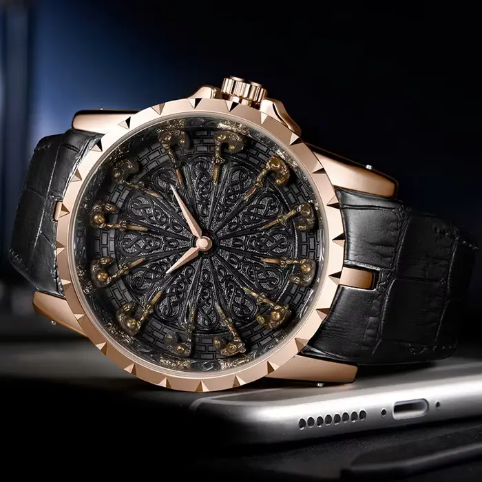 Montre à quartz pour homme UTHAI CQ312 de style médiéval