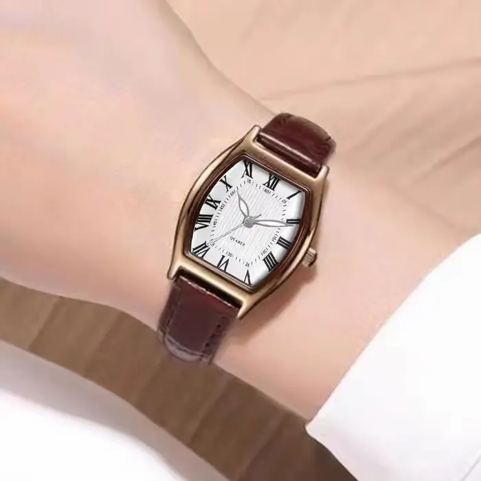 Femmes rétro bracelet en cuir PU montres qualités dames alliage
