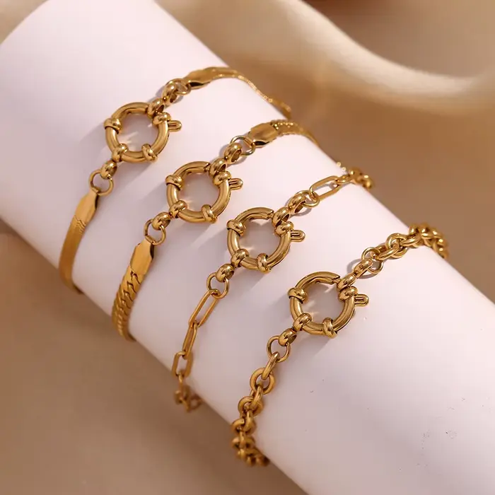 E.B.belle – Bracelet à chaîne avec boucle de fronde