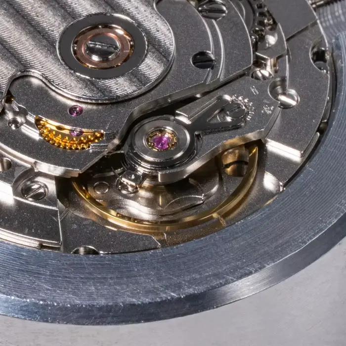 Mouvement automatique PT5000 à 25 rubis avec fonction mécanique de haute précision et dateurateur