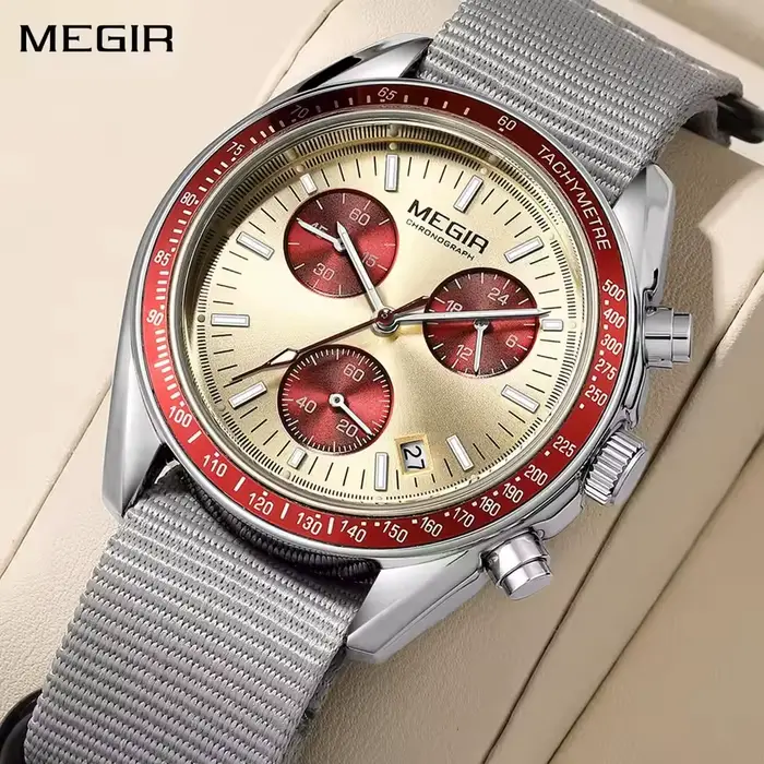 Nouvelle montre sport noire chronographe MEGIR résistante à l'eau avec calendrier complet et lunette luminescente pour homme occasions spéciales