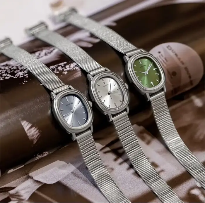 Top vente cadran ovale Montre à Quartz femmes mode dames maille ceinture bracelet Montre-bracelet étudiant Relojes Para