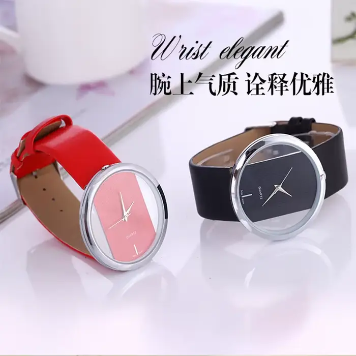Montre à quartz avec bracelet en cuir transparent pour femme