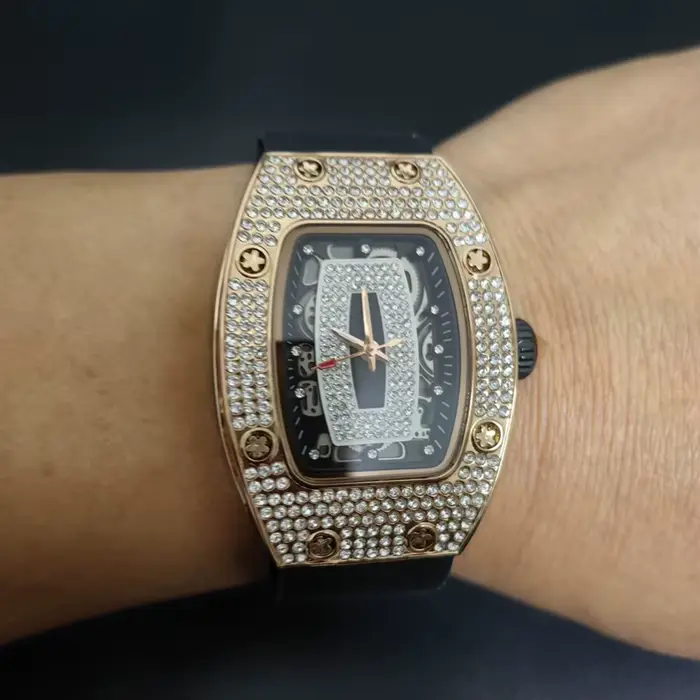 Nouvelle montre de luxe pour femme