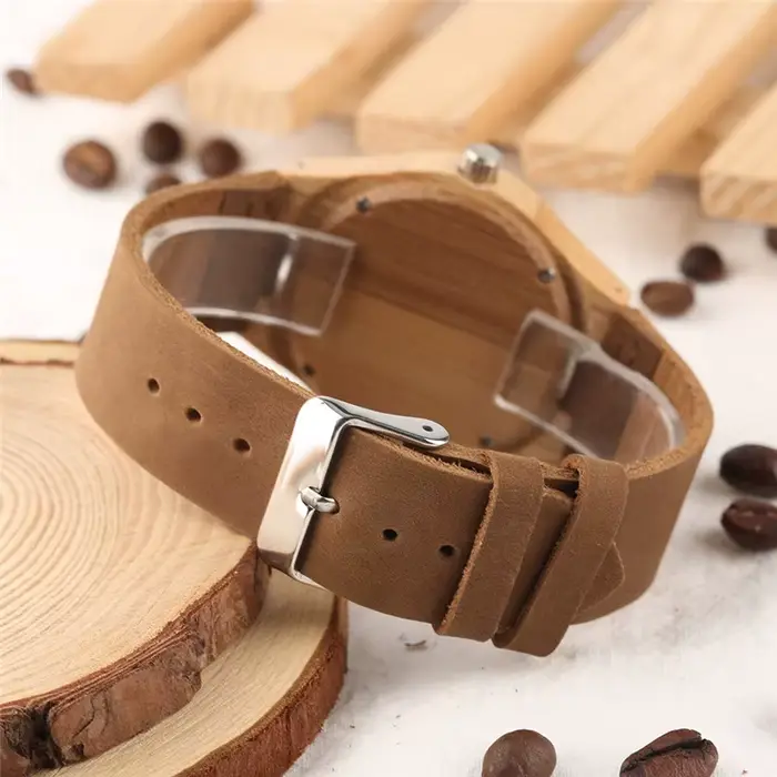 Montre Vintage en bois de bambou pour femmes