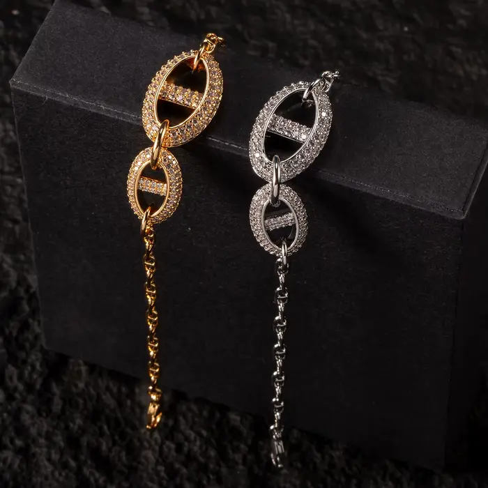 Bracelet couleur or pour femme