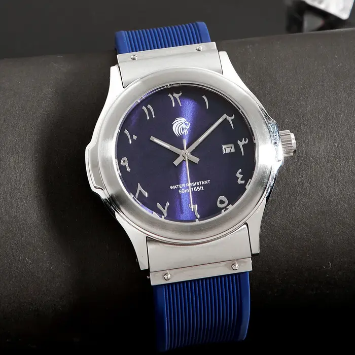 Montre Arabe de Marque avec Boîtier Entièrement en Acier Inoxydable