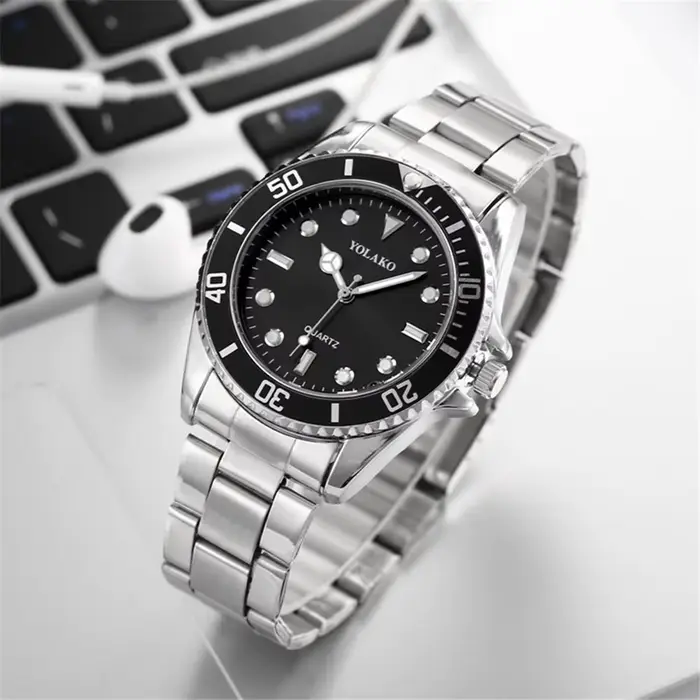 Montre de Luxe en Acier à Quartz pour Homme Style Fashion Casual Occasions Affaires Sport