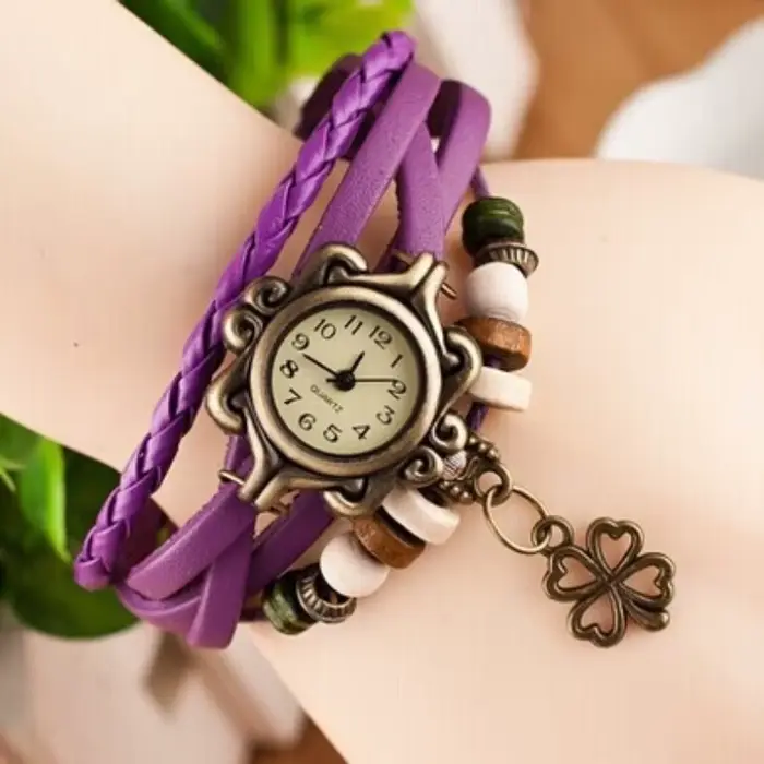 Montre à Quartz Vintage Femme Bracelet en Cuir Pendentif Papillon Everver Bijoux Fantaisie Occasions Spéciales