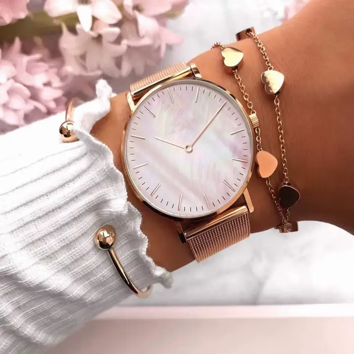 Marque de luxe montre en or Rose cadran coquille