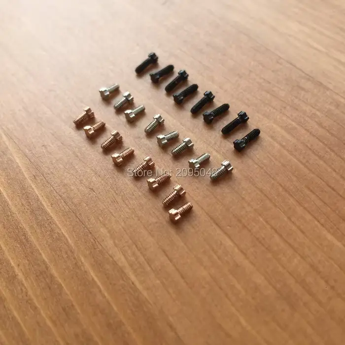 Vis à 5 dents pour boîtier de montre