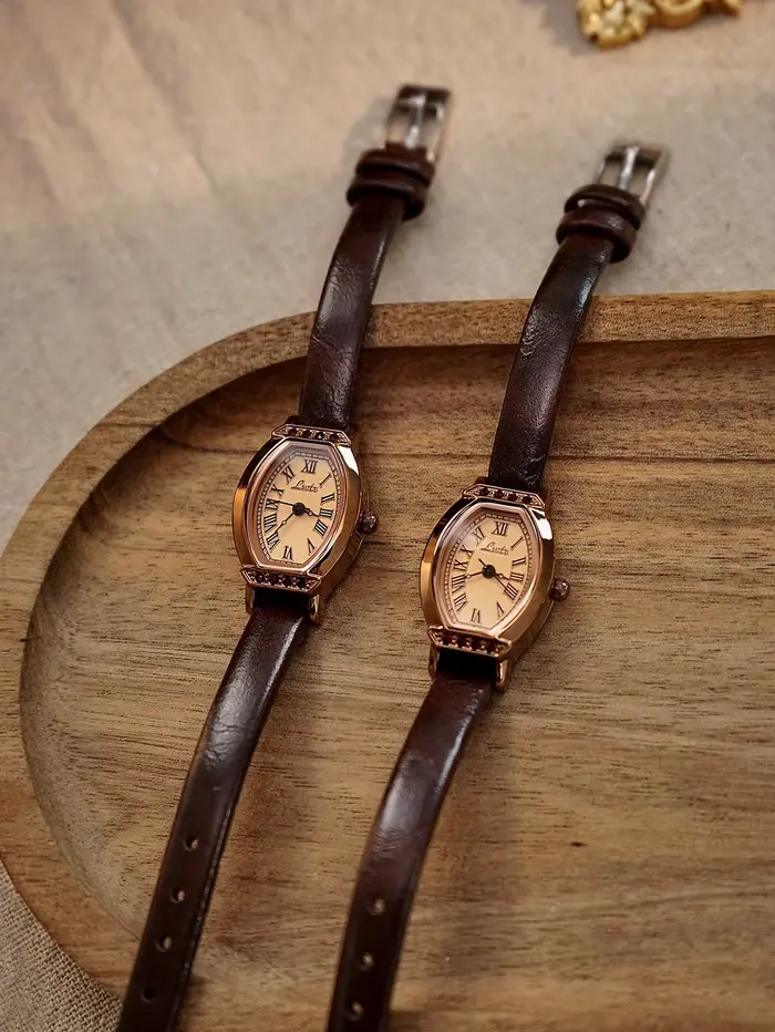 Montre rétro décontractée et élégante pour femme en forme de baril avec cadran en strass pour usage quotidien et soirées élégantes