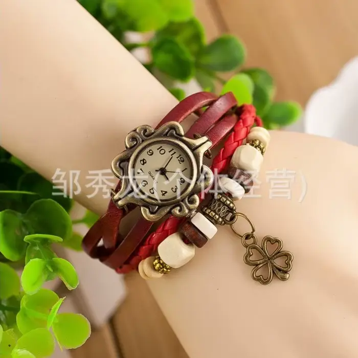 Montre à Quartz Vintage Femme Bracelet en Cuir Pendentif Papillon Everver Bijoux Fantaisie Occasions Spéciales