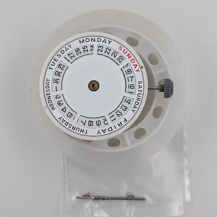 Véritable MIYOTA 8285 Day-Date Mouvement mécanique automatique Jour à 3:00 Date à 12H Modification M