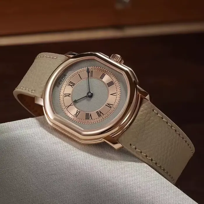 Montre The Arbiter en acier inoxydable avec bracelet en cuir pour femmes et hommes, résistante à l'eau 3 bars, mouvement Miyota, style fashion et casual