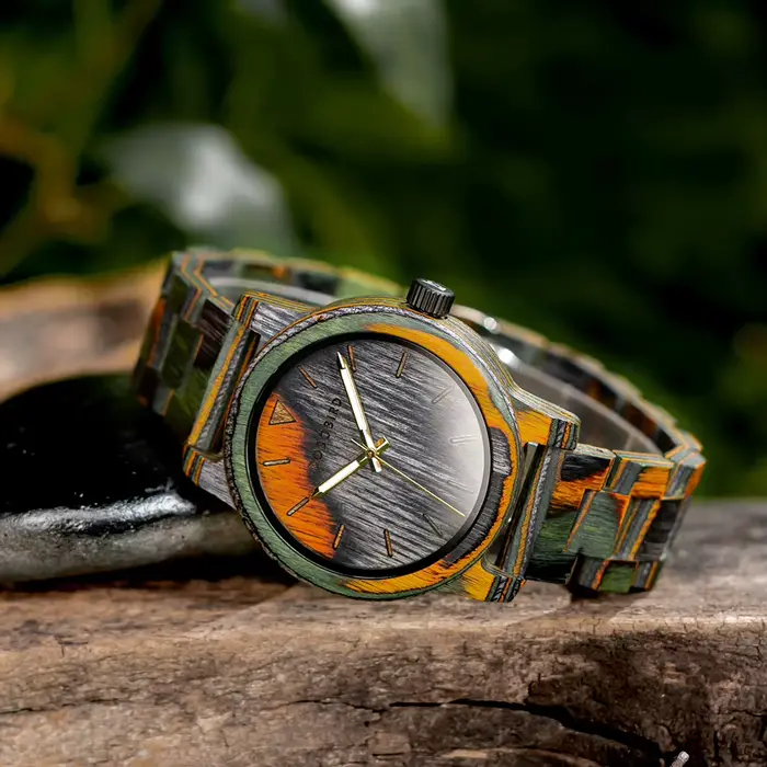 BOBOBIRD montre en bois montre-bracelet pour homme mouvement à Quartz japonais Crazy Horse cuir mode décontracté montres gravées cadeau personnalisé