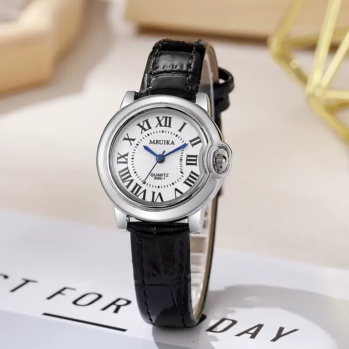 Top marque de luxe femmes atmosphère Rome cadran montres à Quartz mode dame bracelet en cuir montre-