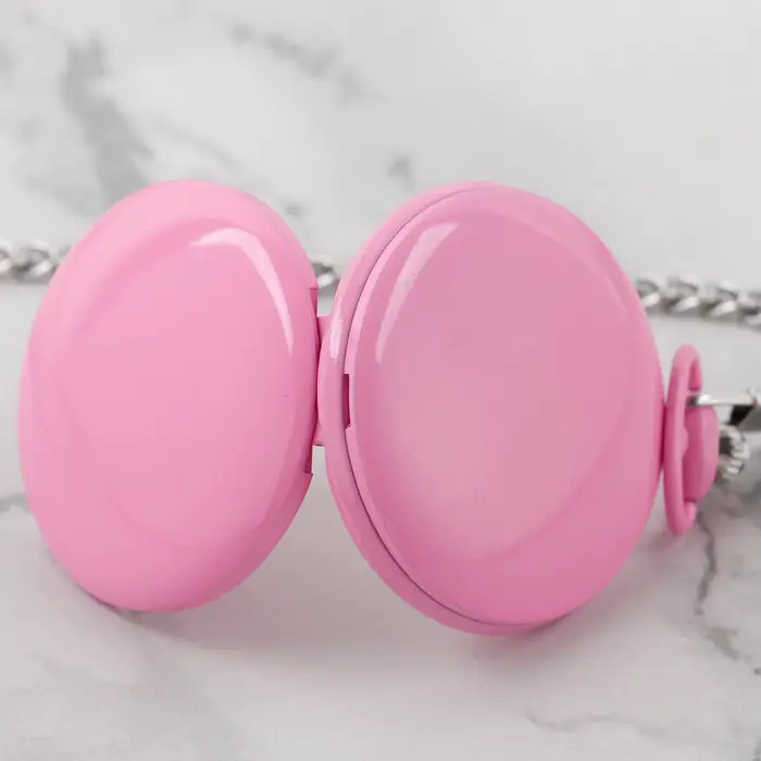 Montre de poche rose chic avec chaîne argentée
