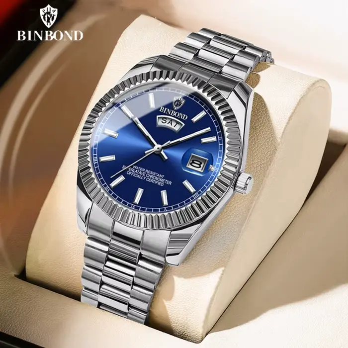 Montre homme affaires sport lumineuse avec résistance à l'eau quartz design classique pour tous les jours