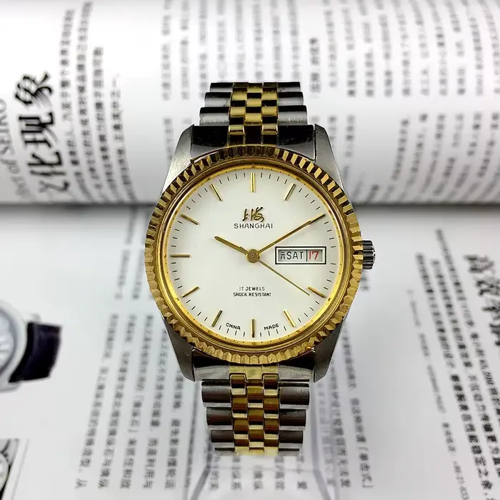 Montre DRNATA mécanique manuelle avec cadran noir et bracelet en cuir pour homme occassions spéciales et quotidienne