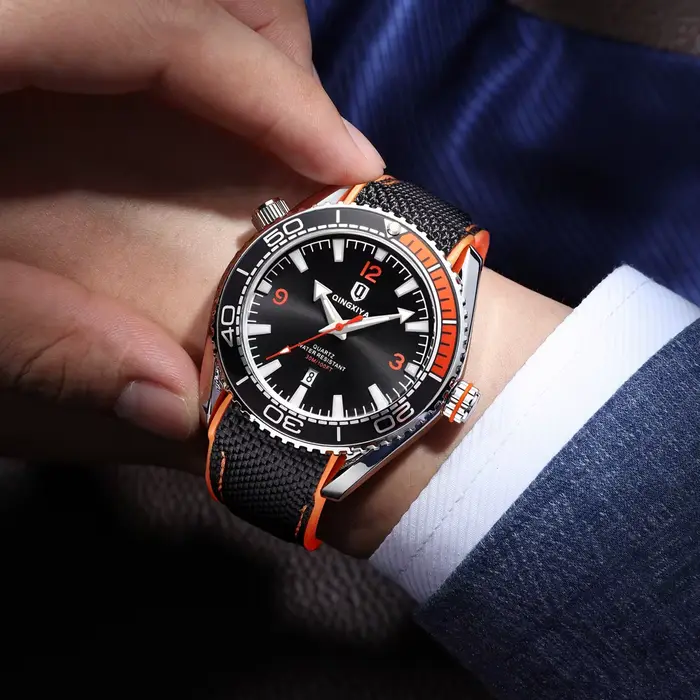 QINGXIYA Top marque mode montre à Quartz pour hommes de luxe bracelet en Silicone étanche calendrier lumineux montres