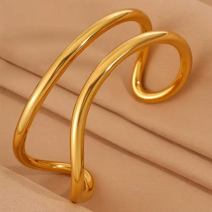 Bracelet en acier inoxydable - bague simple et élégante