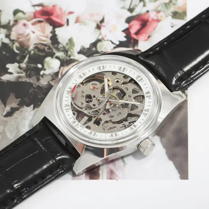 Montre mécanique manuelle pour homme