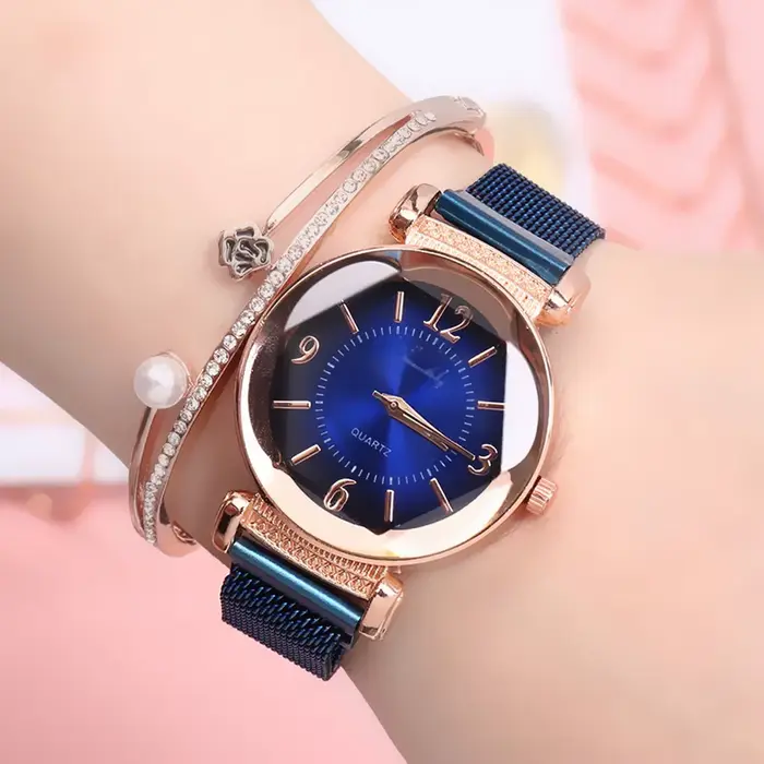 Nouvelle montre Milan sauvage pour femmes avec affichage analogique-digital et boucle ardillon ajustable pour occasions spéciales