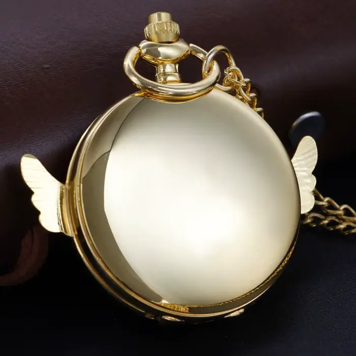 Montre de Poche à Quartz avec Petites Ailes Étoile à Cinq Branches Collier Mode Pendentif Horloge Cadeau Occasionnels Hommes Femmes