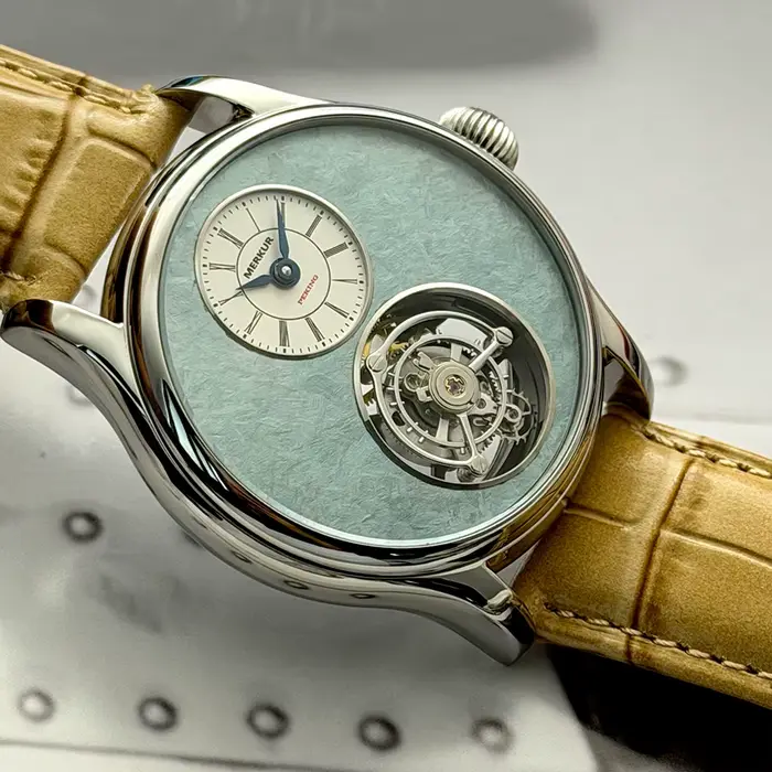 Merkur 100% Tourbillon montre hommes haute fréquence 28800 saphir