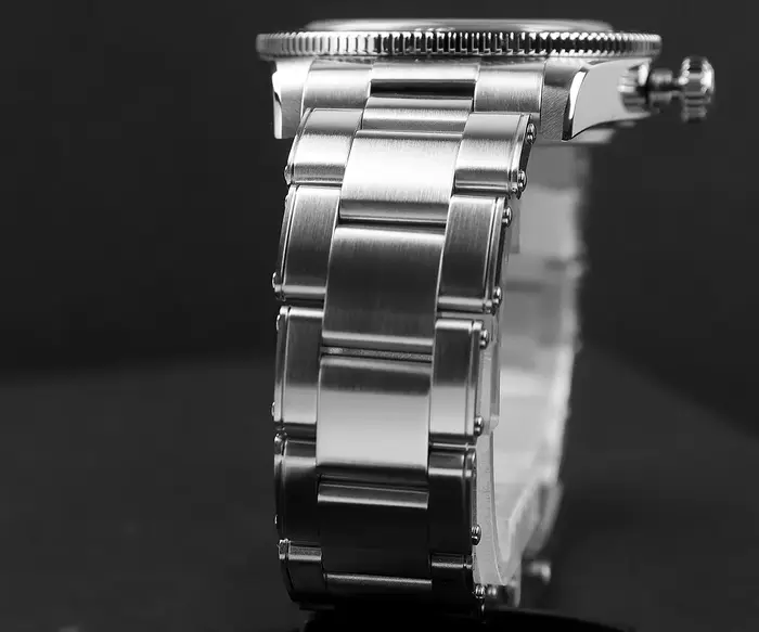 Montres de luxe Cronos pour hommes 37mm 39mm Diver BB54 Vintage Automatique Lunette en aluminium mat/maillé Maillons de bracelet pour femme Saphir 20 Bar L6033 M