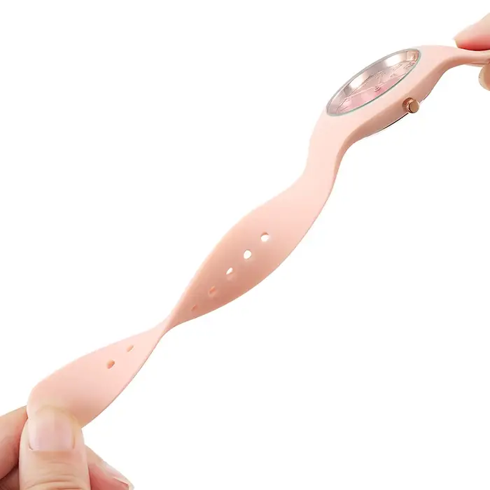Montre TPW Quartz pour Femmes Bracelet en Silicone Résistante à l'Eau Occasions Spéciales Elégante à Offrir