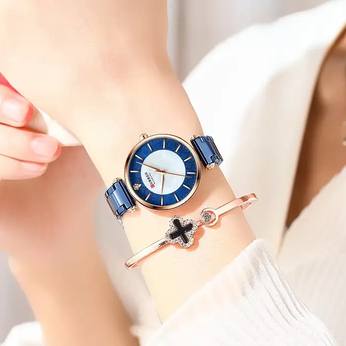CURREN – montre-bracelet de luxe pour femmes