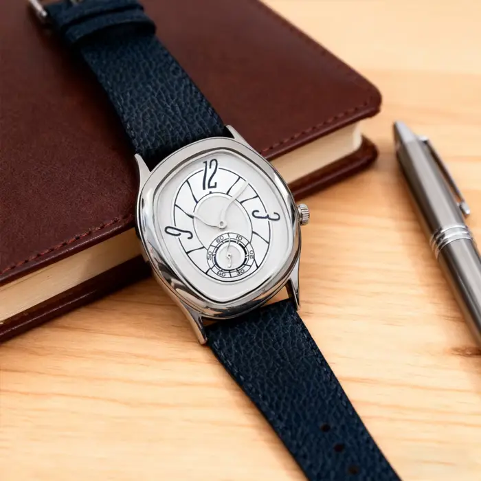 Nouvelle montre torsadée effet fondant pour hommes et femmes