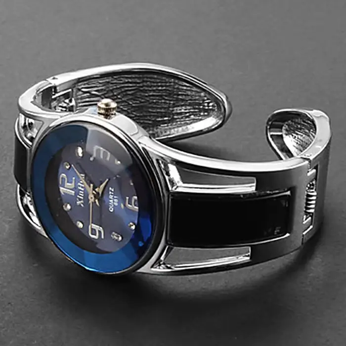 Femmes élégant Bracelet montre-Bracelet Quartz femme exquis