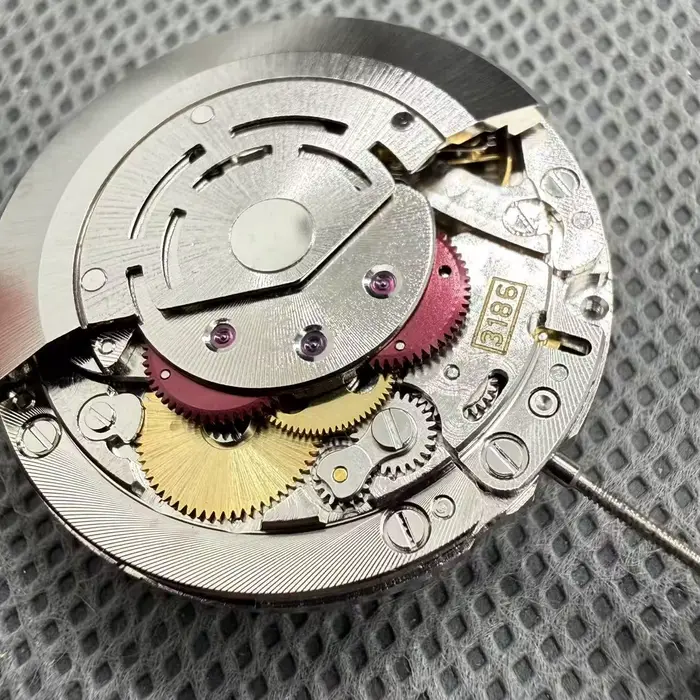 Montre mécanique automatique pour hommes