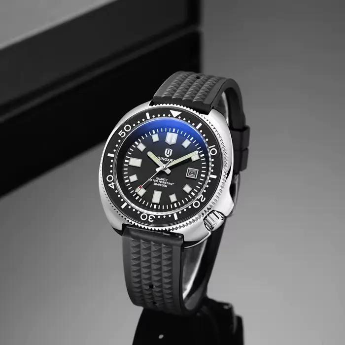 QINGXIYA nouvelles montres pour hommes d'affaires montre à Quartz de luxe