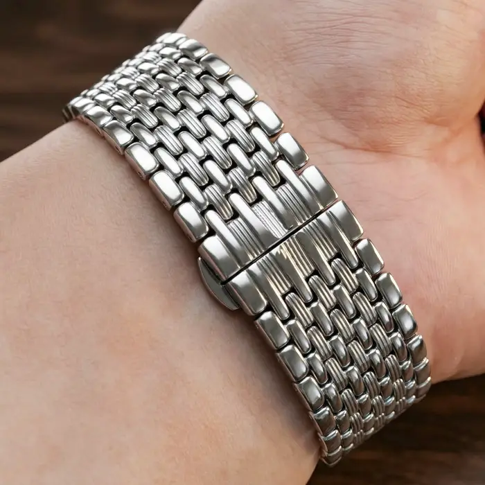 Bracelet de montre en acier inoxydable pour hommes et femmes