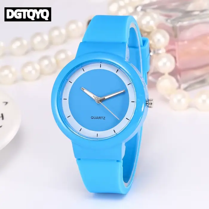 Montres blanches pour femmes
