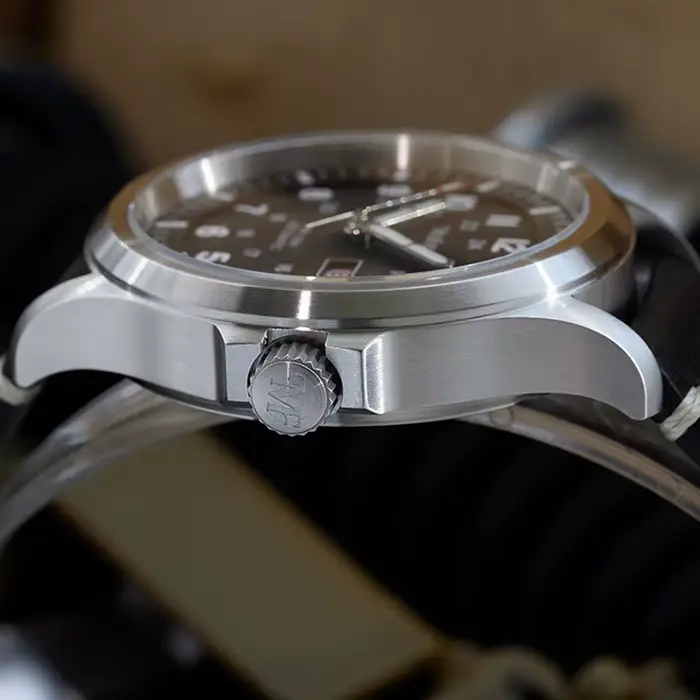 Montre de terrain militaire Milifortic 39mm M097 NH36 mouvement mécanique automatique calendrier saphir hommage montres étanches pour hommes