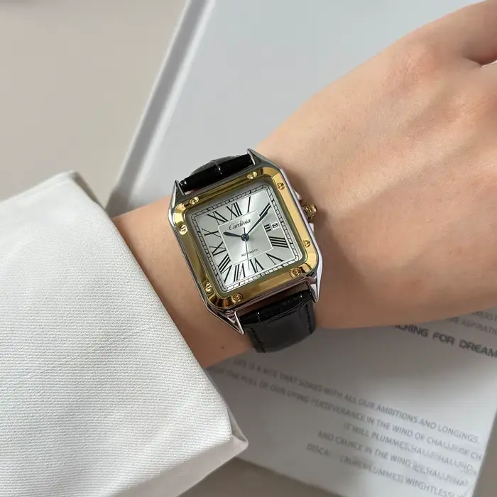 Montre à quartz carrée luxueuse pour homme avec chiffres romains
